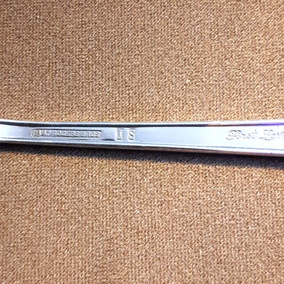 12 pastry Forks in First Love by 1847 Rogers - Picture 3 of 3